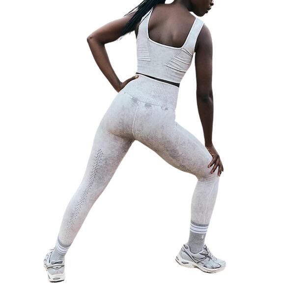 Free People Good Karma Set Ice Grey M/L Bra & Leggings NWOT - Picture 2 of 8